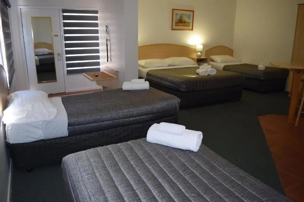 Warwick Vines Motel