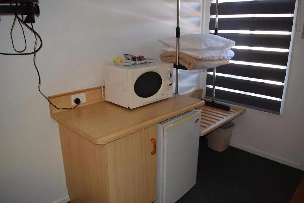Warwick Vines Motel